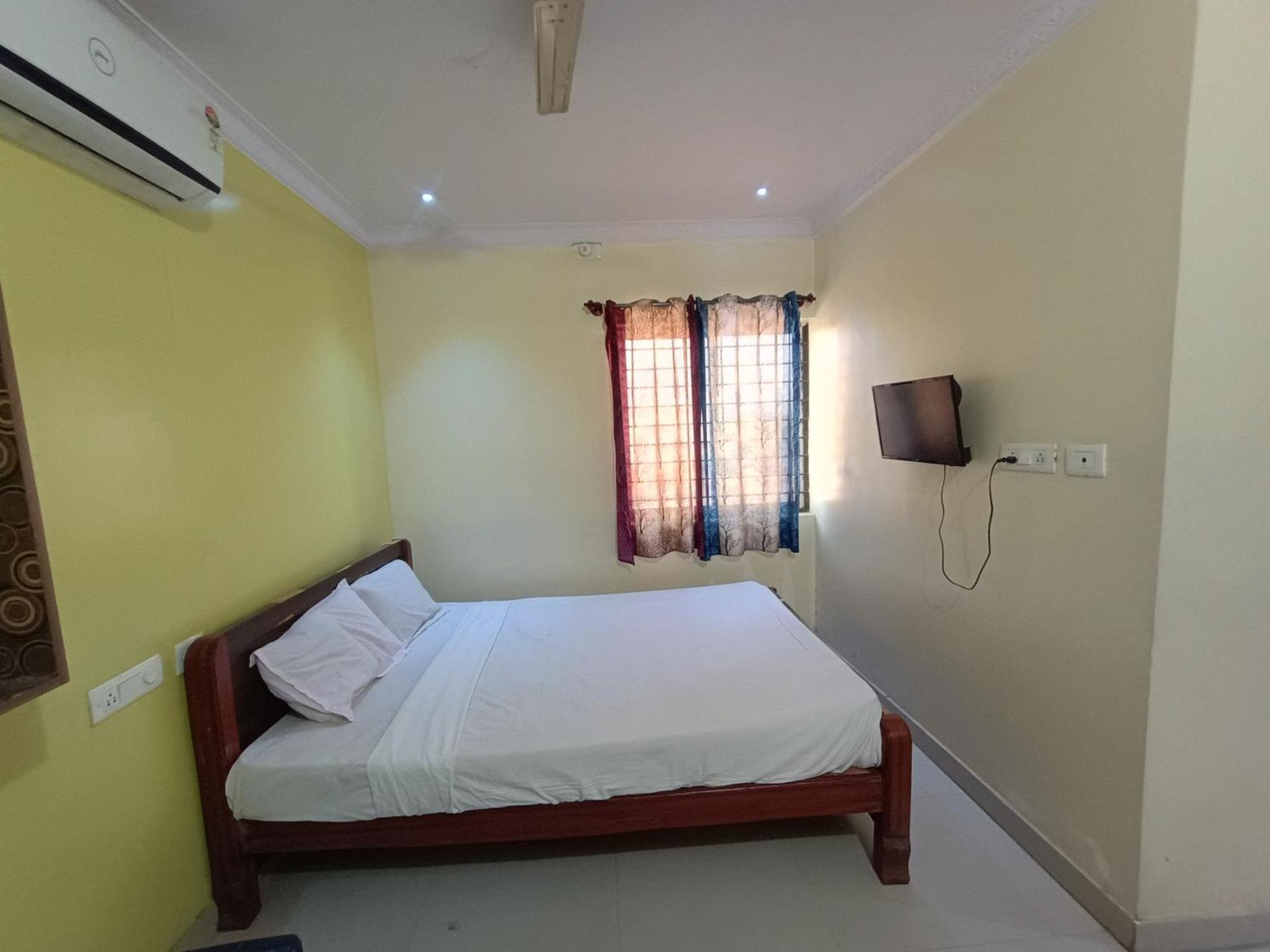 Hotel Malnad Grand Inn Kumbalgod Εξωτερικό φωτογραφία