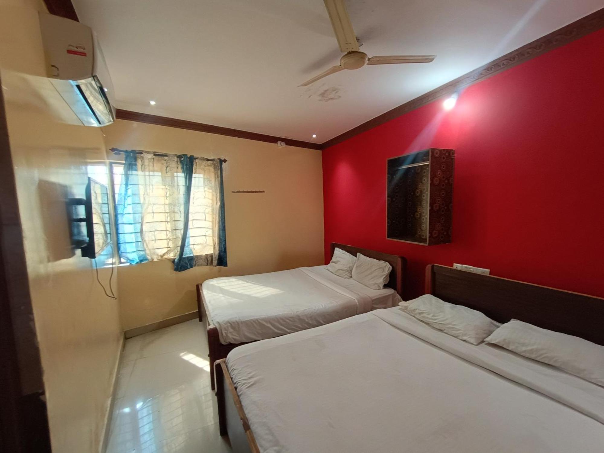 Hotel Malnad Grand Inn Kumbalgod Εξωτερικό φωτογραφία