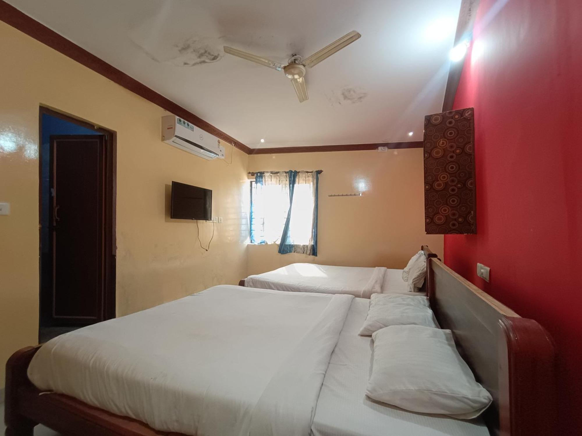 Hotel Malnad Grand Inn Kumbalgod Εξωτερικό φωτογραφία